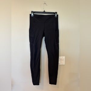Lululemon black leggings. Women’s sized 6.